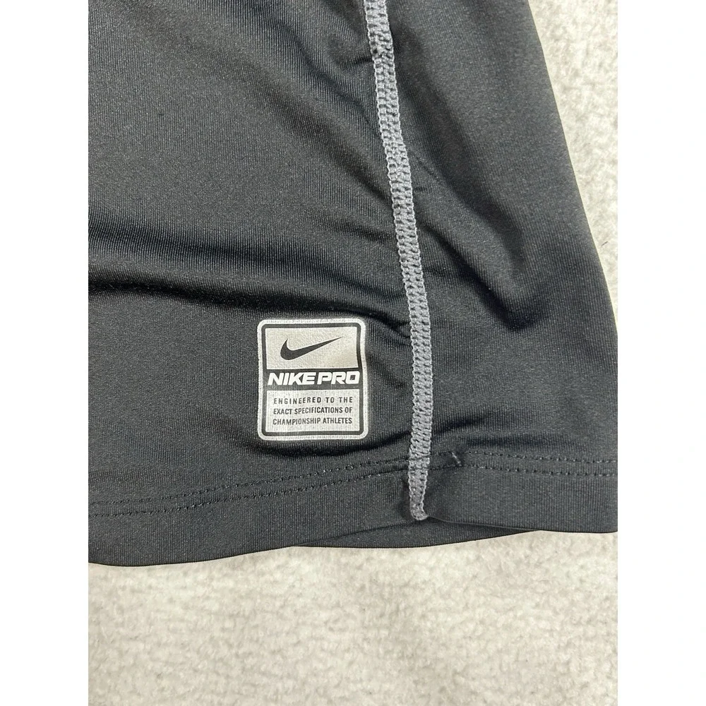 Nike Pro Fitted Top Womens V Neck Small‎ Black T Shirt Performance Active